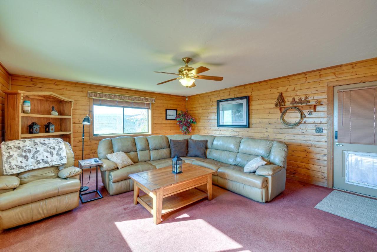 Prescott Vacation Rental With Deck And Mountain Views Exterior photo